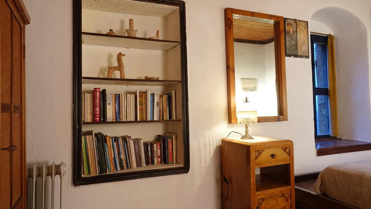 The Old Olive Mill House Villa Aegae ภายนอก รูปภาพ