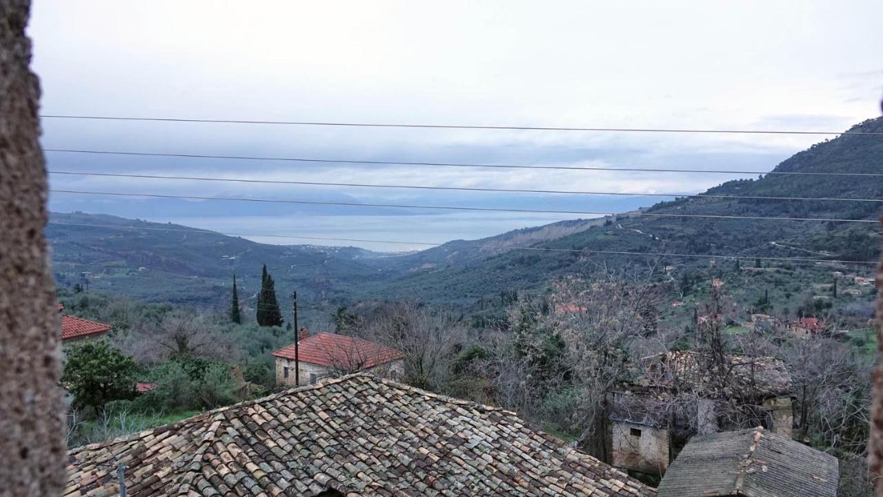 The Old Olive Mill House Villa Aegae ภายนอก รูปภาพ