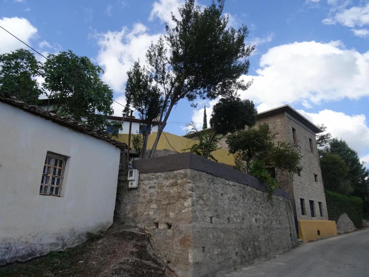 The Old Olive Mill House Villa Aegae ภายนอก รูปภาพ