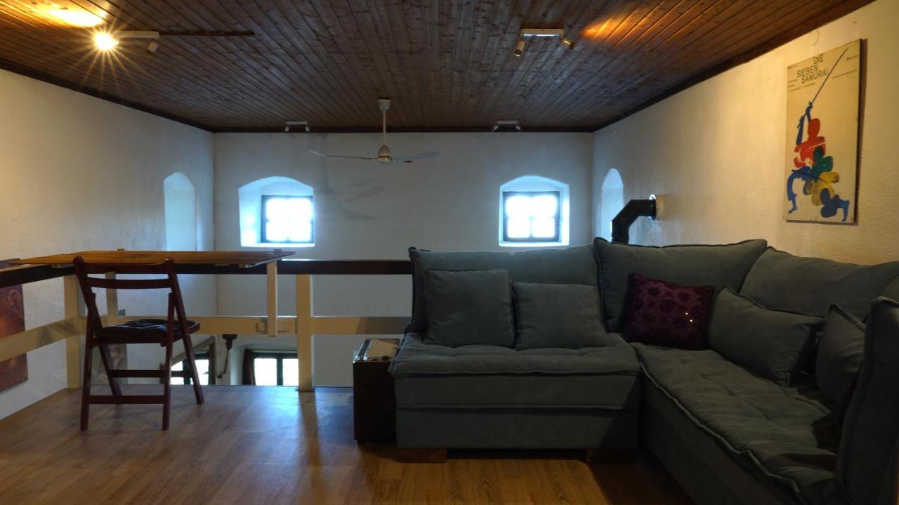 The Old Olive Mill House Villa Aegae ภายนอก รูปภาพ