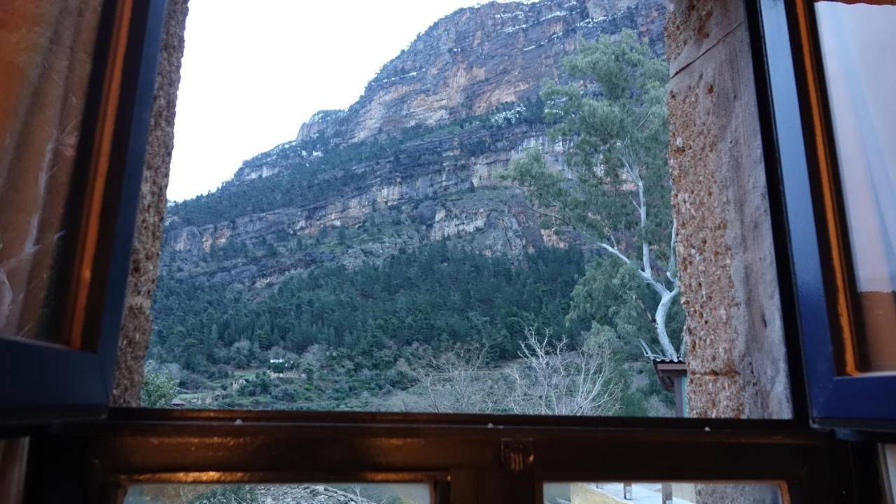 The Old Olive Mill House Villa Aegae ภายนอก รูปภาพ